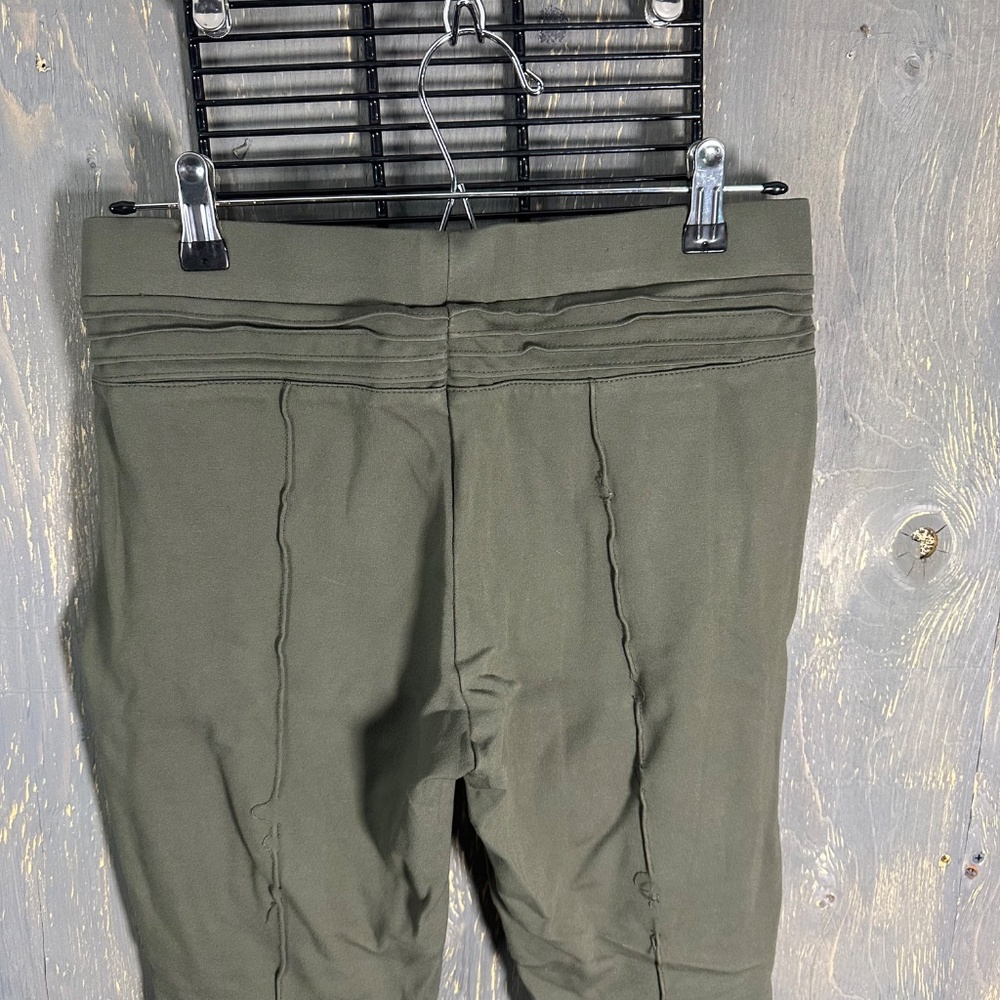 Legging Style pants - Picture 10 of 10